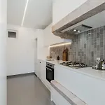 Typical 2br In Campolide * Lisboa