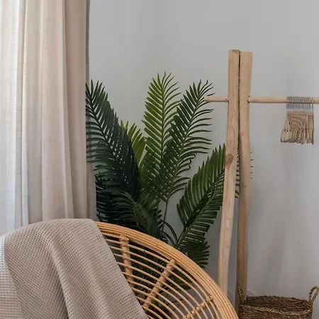 Typical 2br In Campolide 公寓